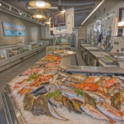 12 Pescheria completa